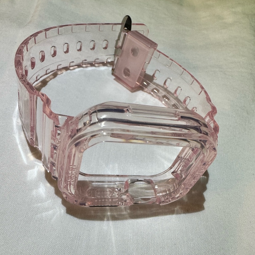 Apple Watch band and protector.